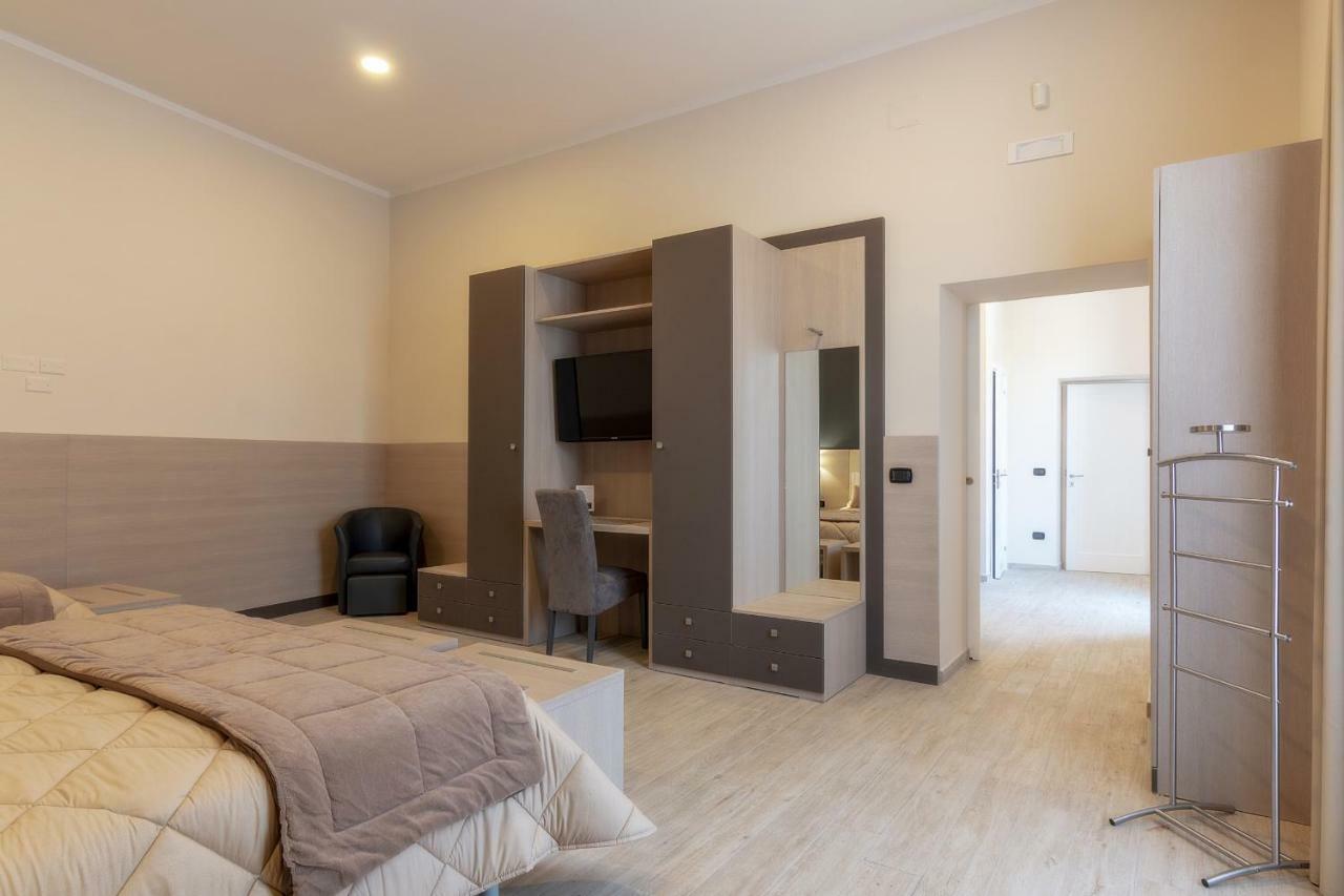 סנטה מריה קפואה וטרה B&B Mariella'S House מראה חיצוני תמונה