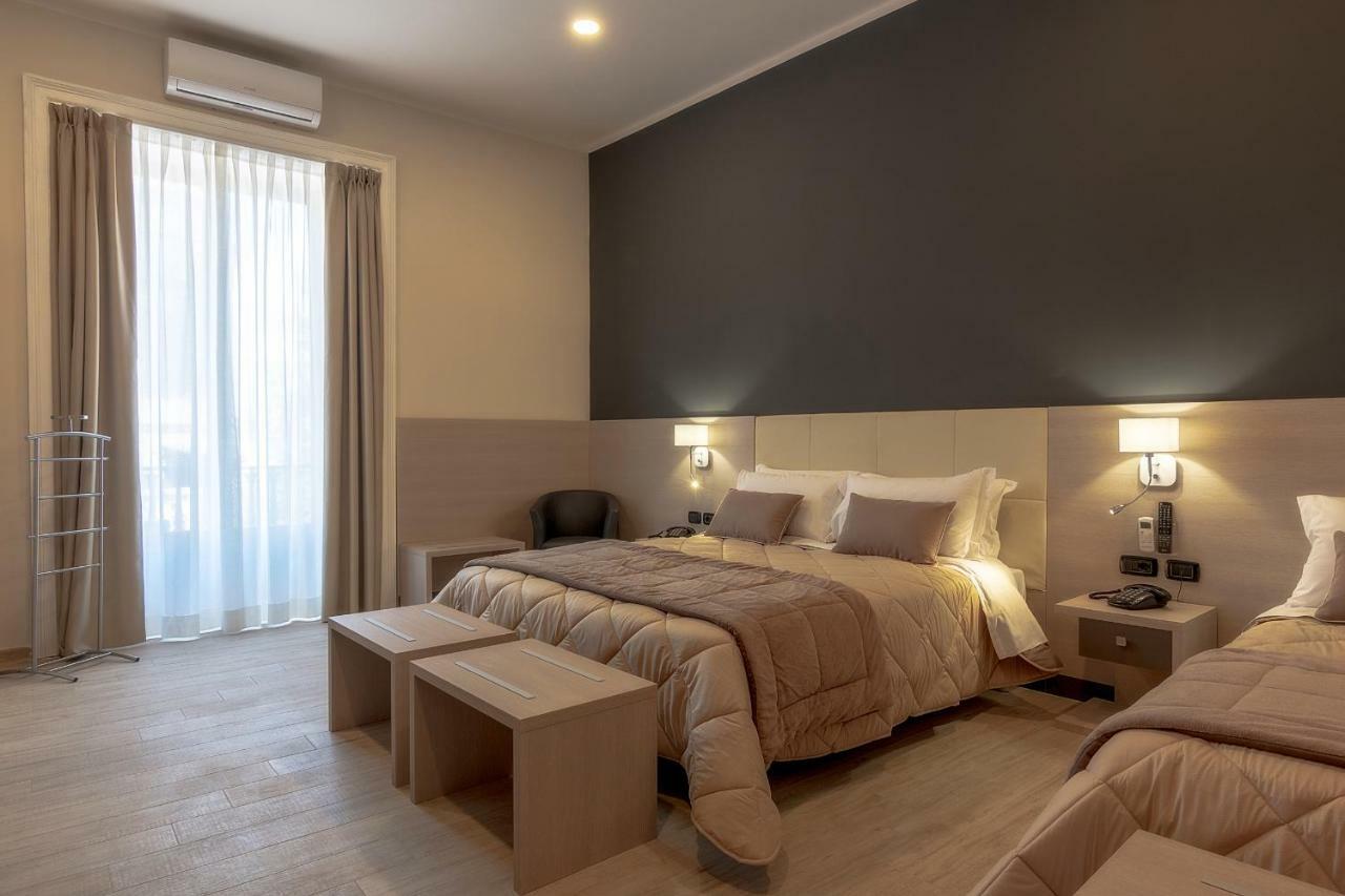 סנטה מריה קפואה וטרה B&B Mariella'S House מראה חיצוני תמונה